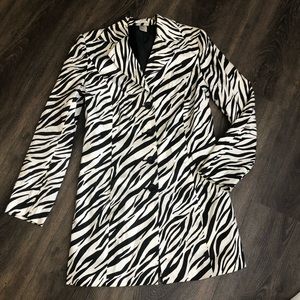 Beautiful long jacket. 100% cotton with lining. Size 4.